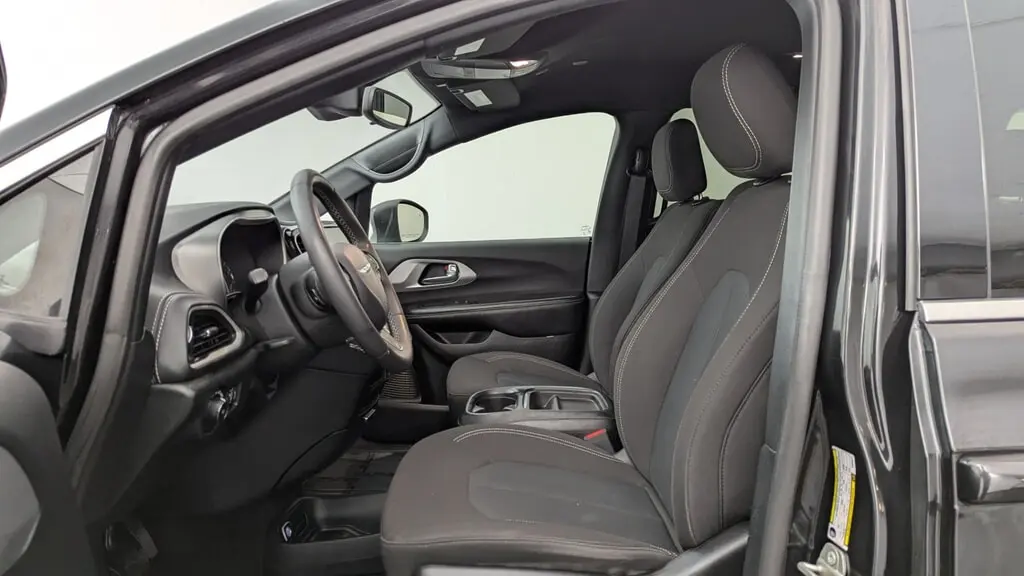 Florida Fine Cars - Used CHRYSLER PACIFICA 2023 MIAMI TOURING