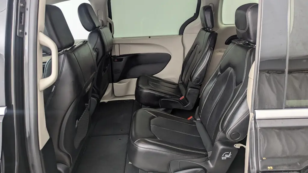 Florida Fine Cars - Used CHRYSLER PACIFICA 2023 MIAMI TOURING L