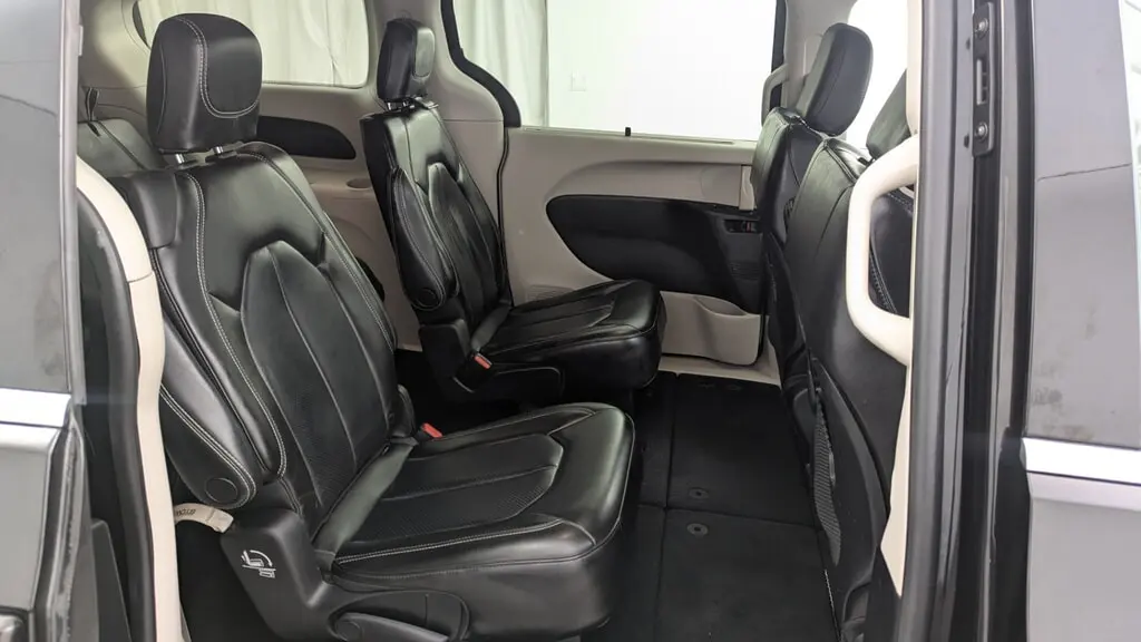 Florida Fine Cars - Used CHRYSLER PACIFICA 2023 MIAMI TOURING L