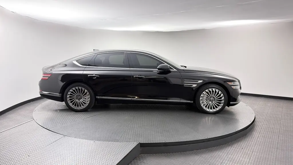 2024 GENESIS ELECTRIFIED G80 ADVANCED photo 7