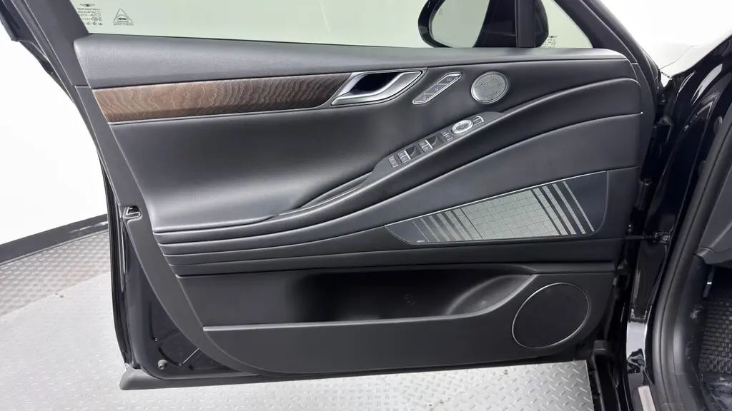 2024 GENESIS ELECTRIFIED G80 ADVANCED photo 11