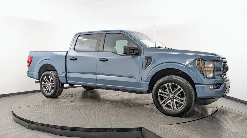 2023 FORD F-150 XL photo 10