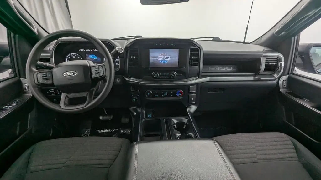 2023 FORD F-150 XL photo 23