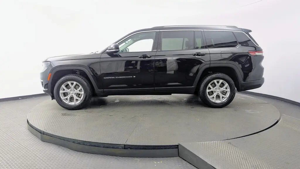 Florida Fine Cars - Used JEEP GRAND CHEROKEE L 2023 MIAMI LIMITED