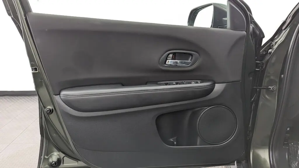 Florida Fine Cars - Used HONDA HR-V 2018 MARGATE LX