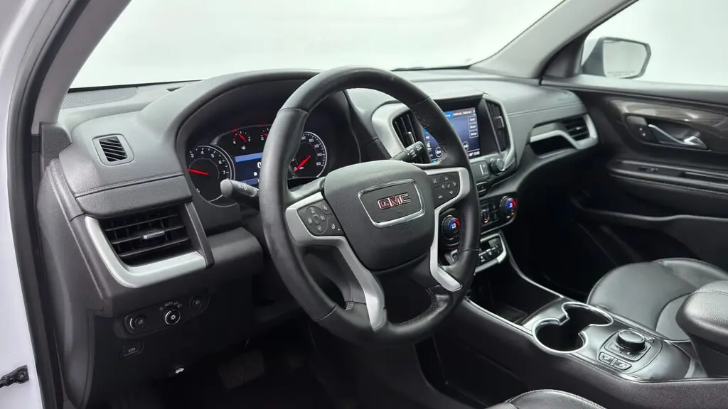 2024 GMC TERRAIN SLT photo 20
