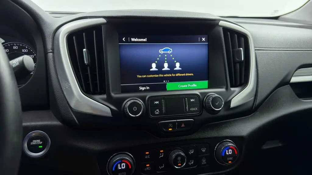 2024 GMC TERRAIN SLT photo 27