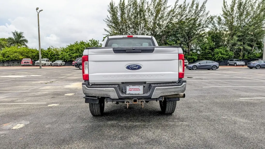 2019 FORD SUPER DUTY F-250 SRW XL photo 6