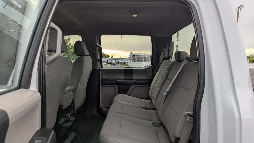 2019 FORD SUPER DUTY F-250 SRW XL photo 16