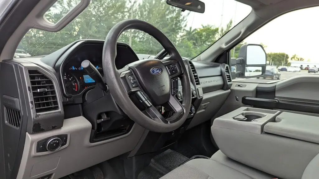 2019 FORD SUPER DUTY F-250 SRW XL photo 22