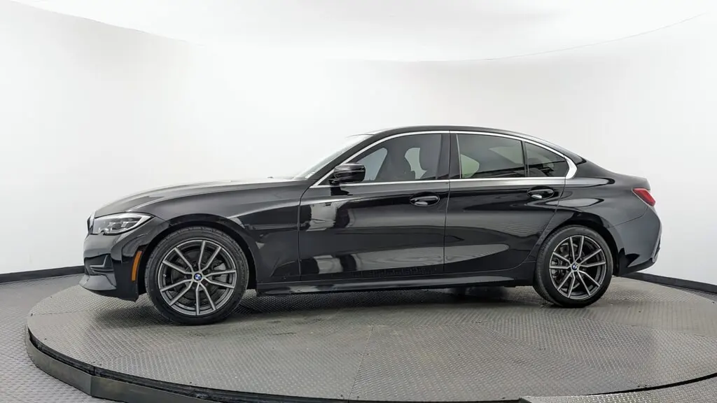 2019 BMW 3 SERIES 330I photo 2