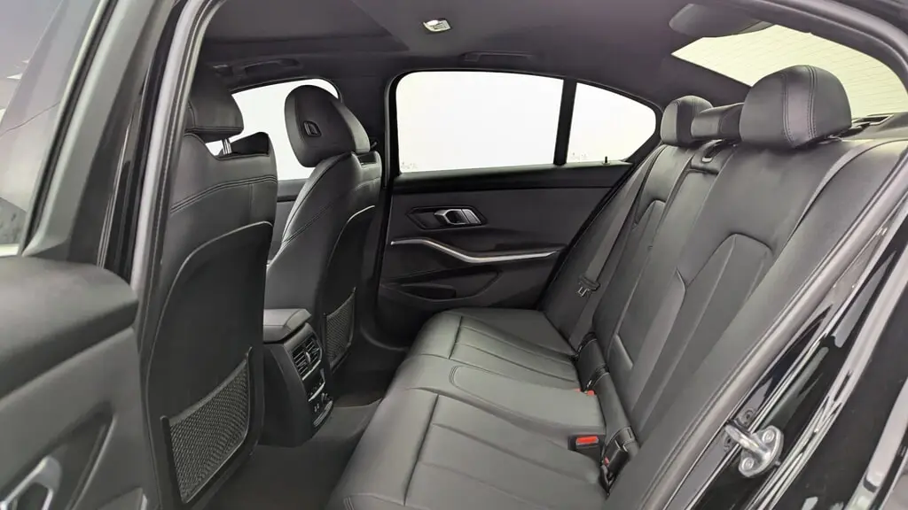 2019 BMW 3 SERIES 330I photo 16