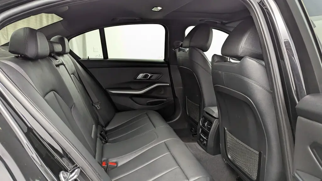 2019 BMW 3 SERIES 330I photo 18