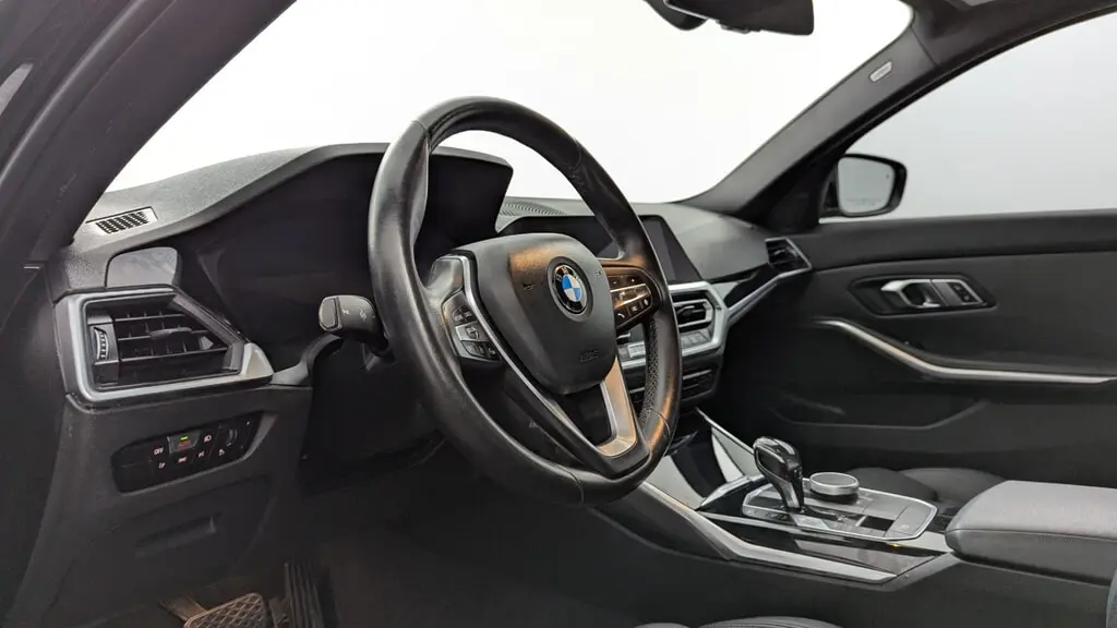 2019 BMW 3 SERIES 330I photo 23