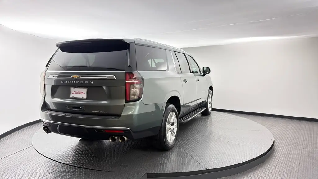 2023 CHEVROLET SUBURBAN PREMIER photo 7