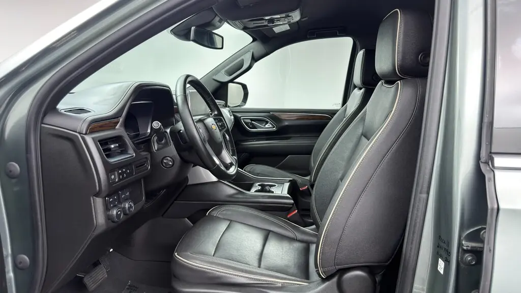 2023 CHEVROLET SUBURBAN PREMIER photo 11
