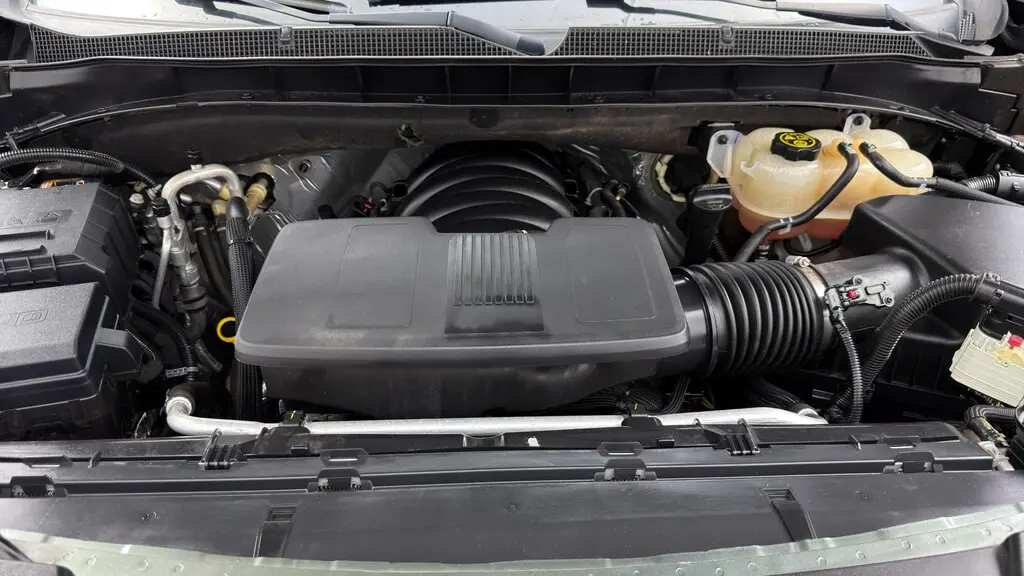 2023 CHEVROLET SUBURBAN PREMIER photo 34
