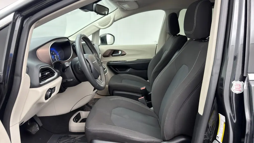 Florida Fine Cars - Used CHRYSLER VOYAGER 2023 WEST PALM LX