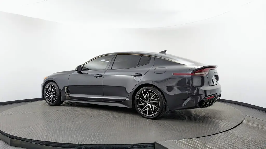 2023 KIA STINGER GT-LINE photo 5