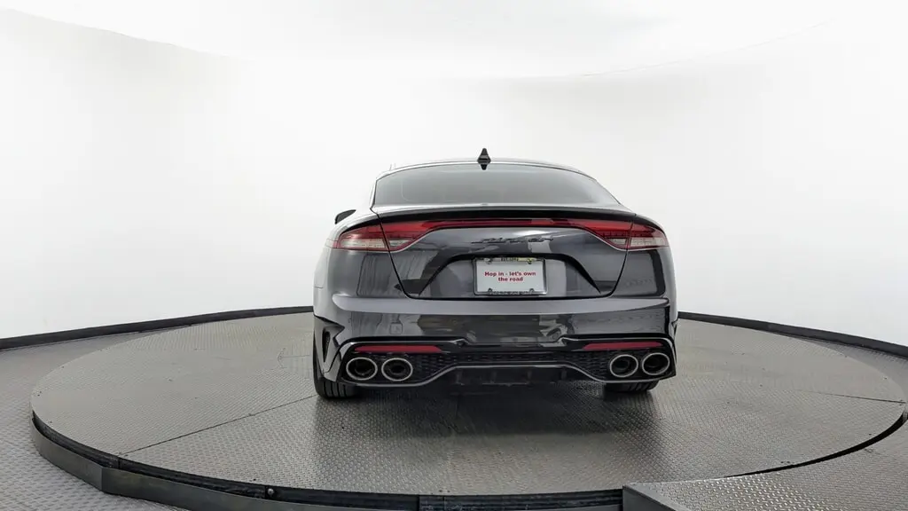 2023 KIA STINGER GT-LINE photo 6