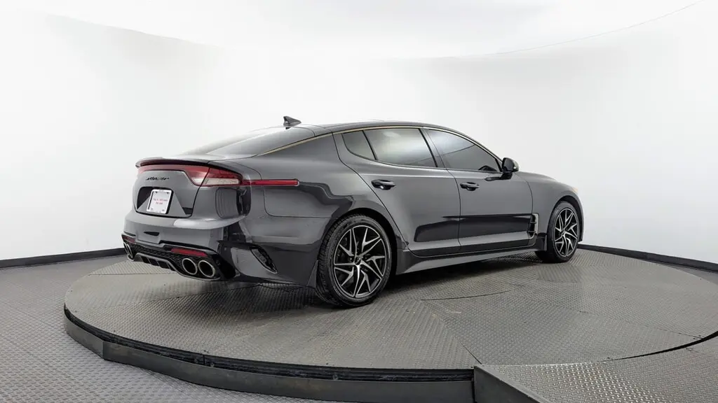 2023 KIA STINGER GT-LINE photo 7