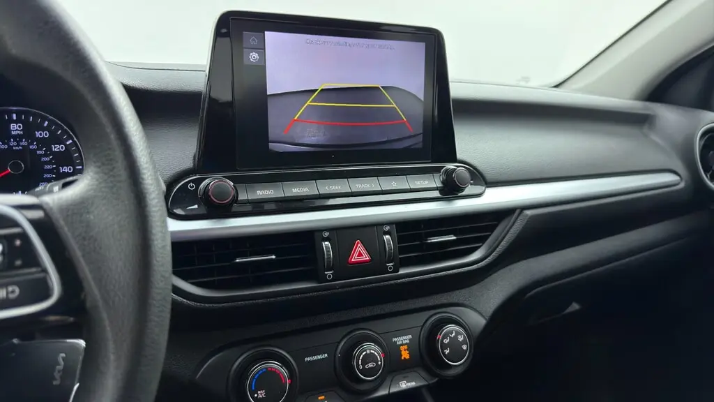 2024 KIA FORTE LX photo 25