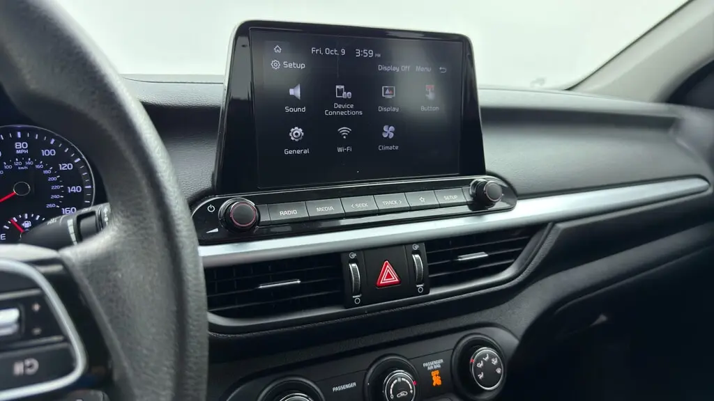 2024 KIA FORTE LX photo 29