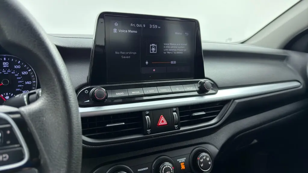 2024 KIA FORTE LX photo 31