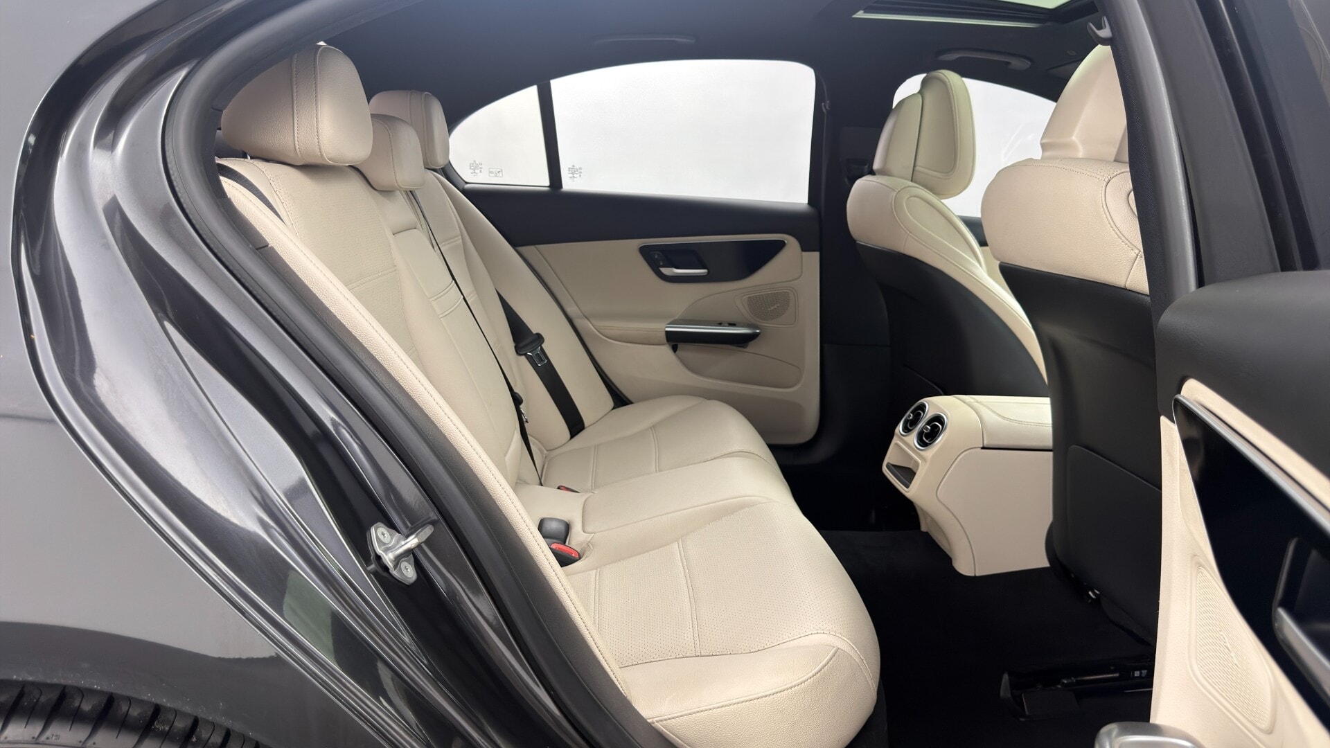 Florida Fine Cars - Used vehicle - SEDAN MERCEDES-BENZ C-CLASS 2023