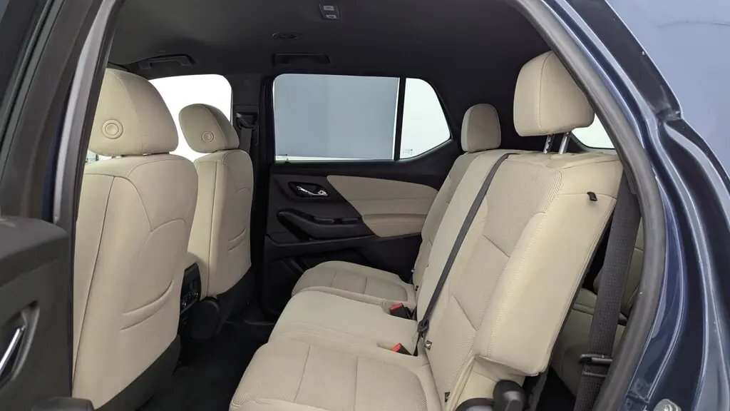 2022 CHEVROLET TRAVERSE LS photo 16