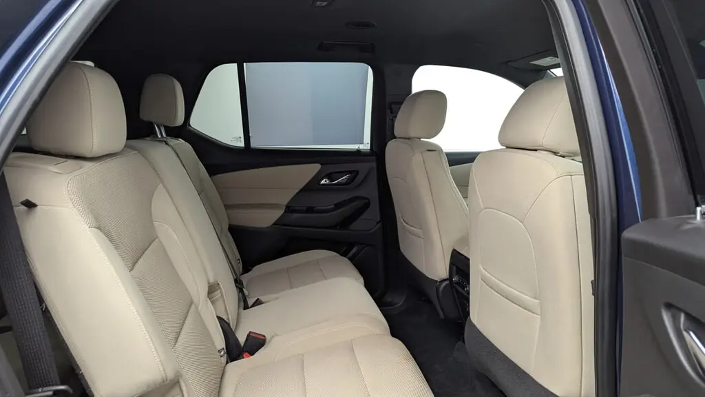 2022 CHEVROLET TRAVERSE LS photo 17