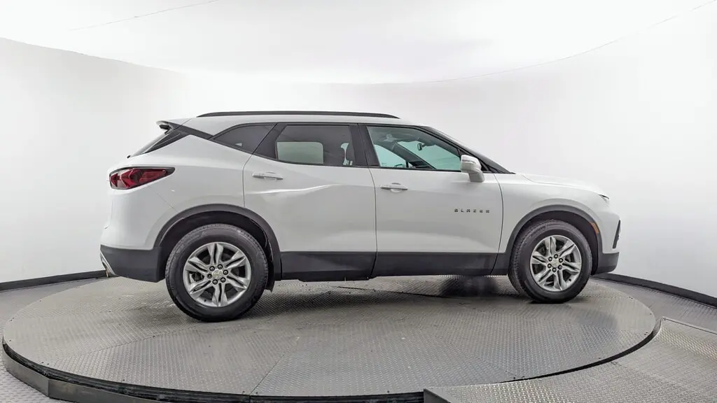 2020 CHEVROLET BLAZER 2LT photo 8