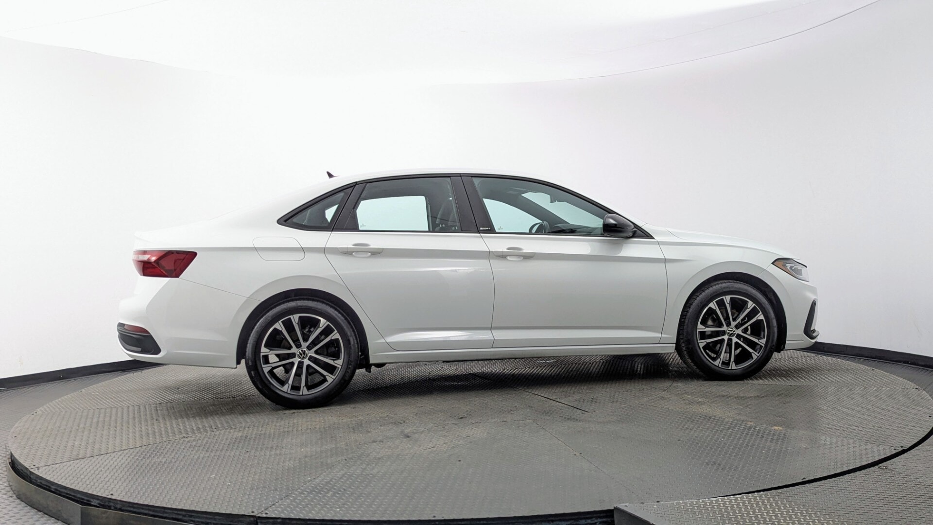 Florida Fine Cars - Used vehicle - SEDAN VOLKSWAGEN JETTA 2025