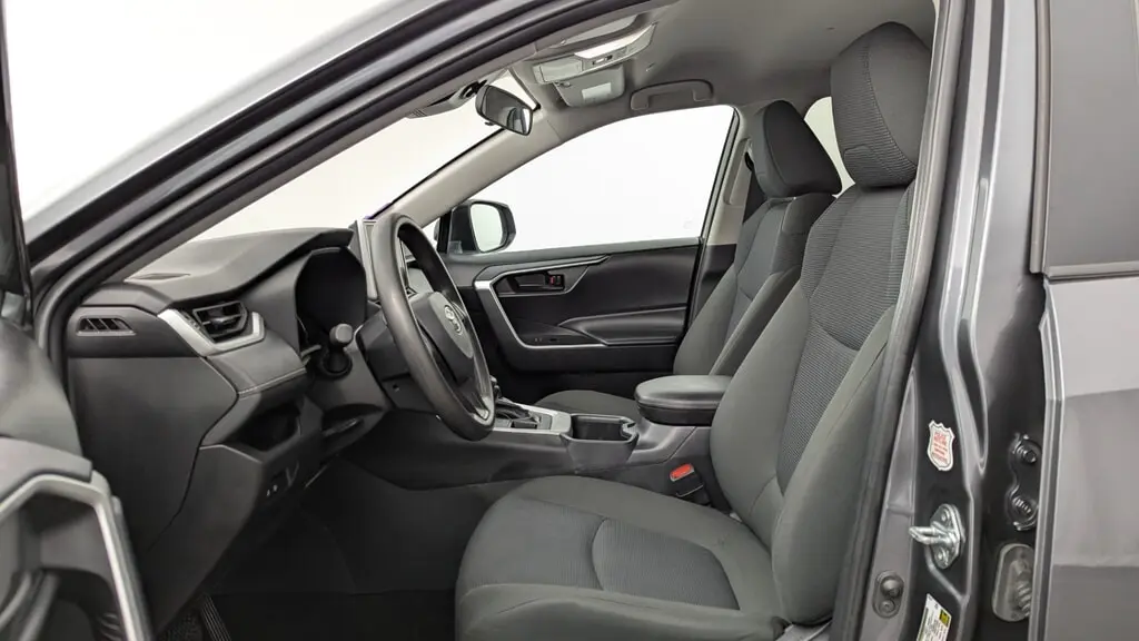 2025 TOYOTA RAV4 LE photo 13