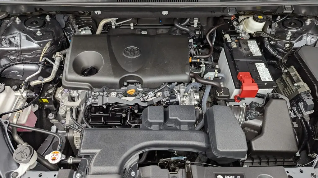 2025 TOYOTA RAV4 LE photo 29
