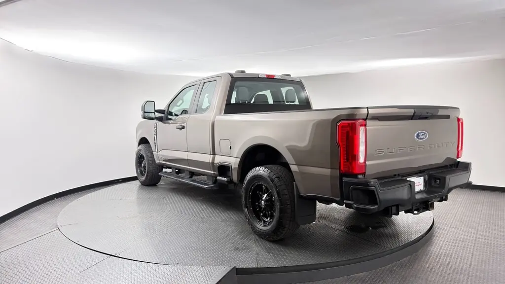 Florida Fine Cars - Used FORD SUPER DUTY F-250 SRW 2023 WEST PALM XL