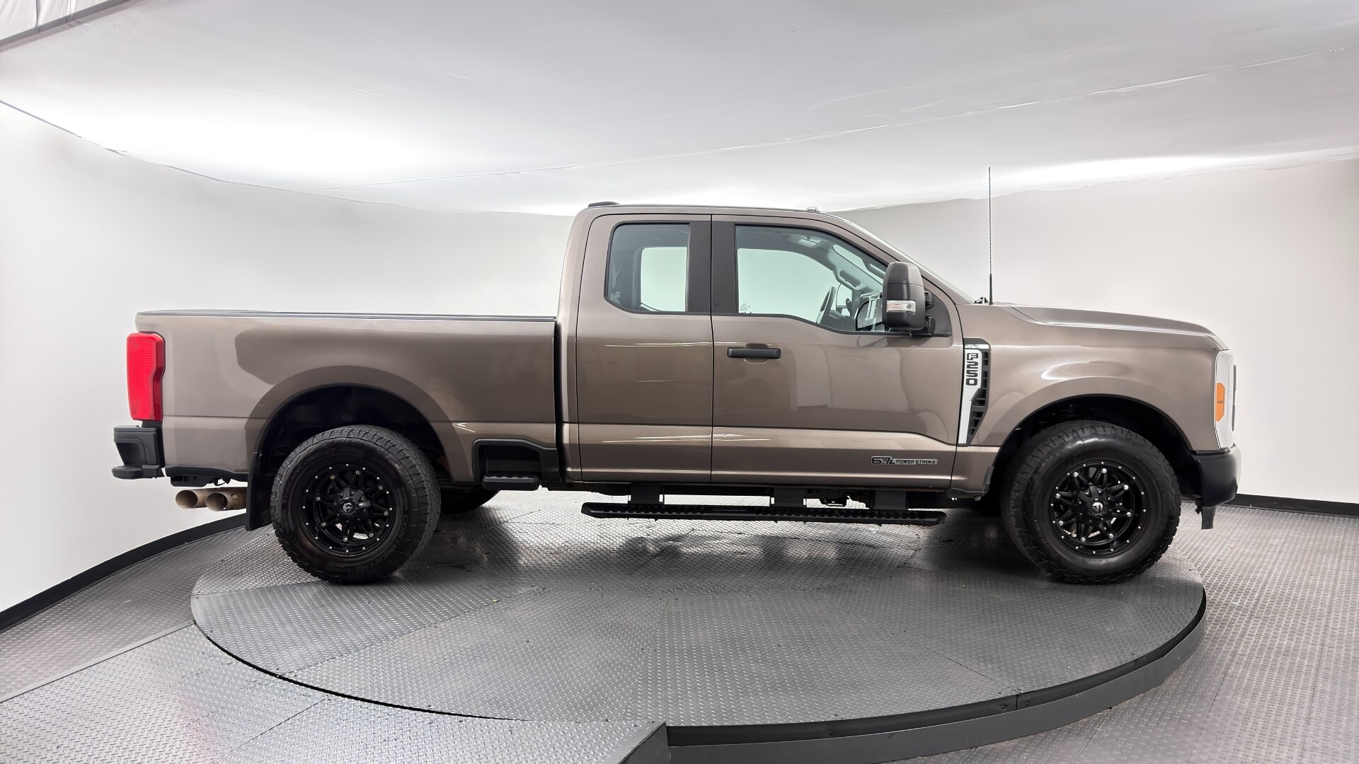 Florida Fine Cars - Used vehicle - TRUCK FORD SUPER DUTY F-250 SRW 2023