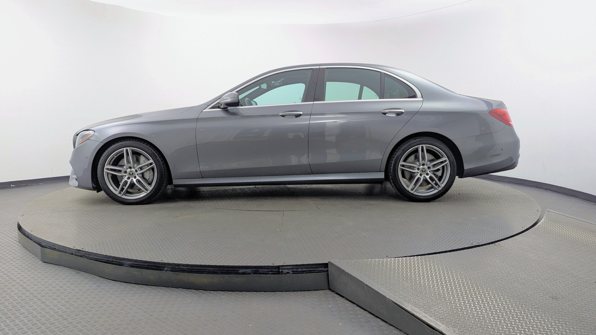 Florida Fine Cars - Used vehicle - SEDAN MERCEDES-BENZ E-CLASS 2018