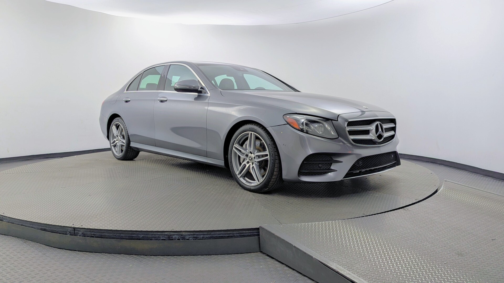 Florida Fine Cars - Used vehicle - SEDAN MERCEDES-BENZ E-CLASS 2018