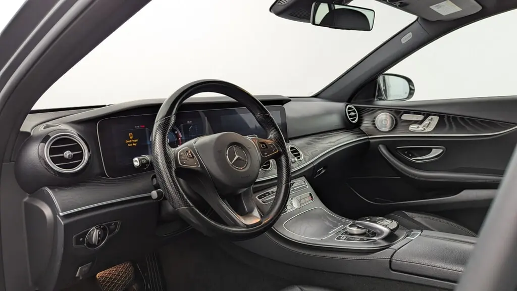 2018 MERCEDES-BENZ E-CLASS E 400 4MATIC photo 23