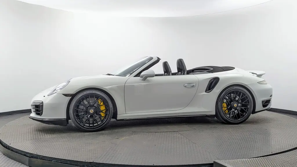 2015 PORSCHE 911 TURBO S photo 2
