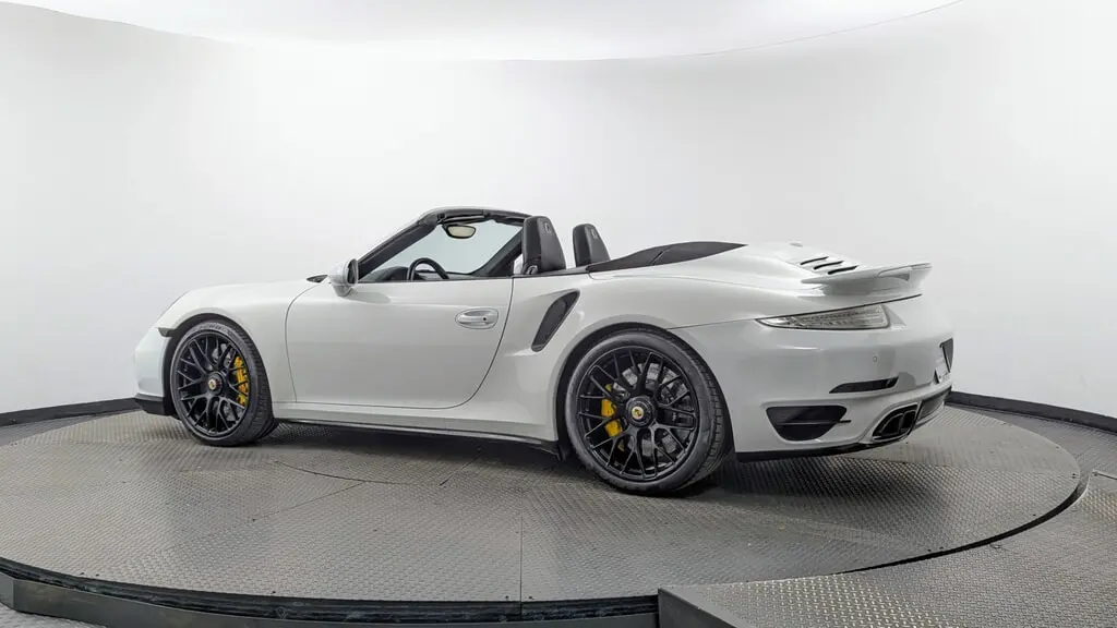 2015 PORSCHE 911 TURBO S photo 5