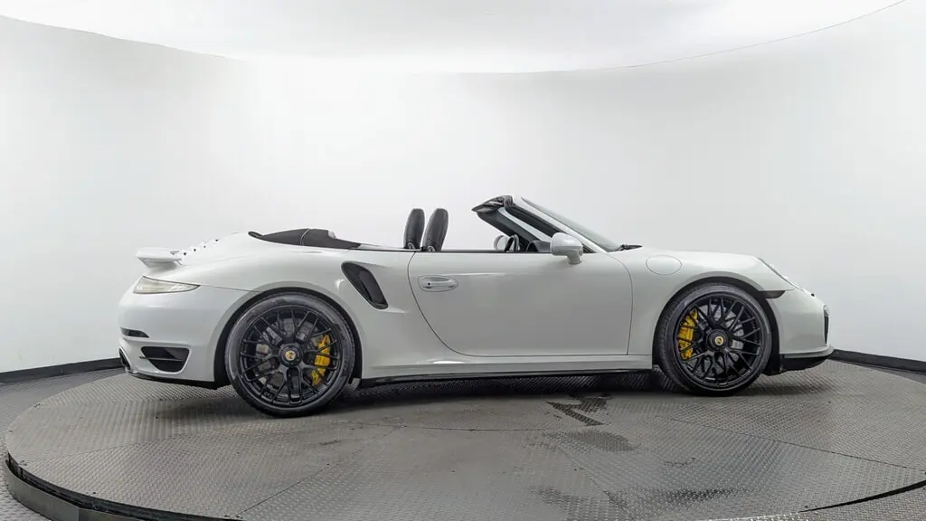 2015 PORSCHE 911 TURBO S photo 8