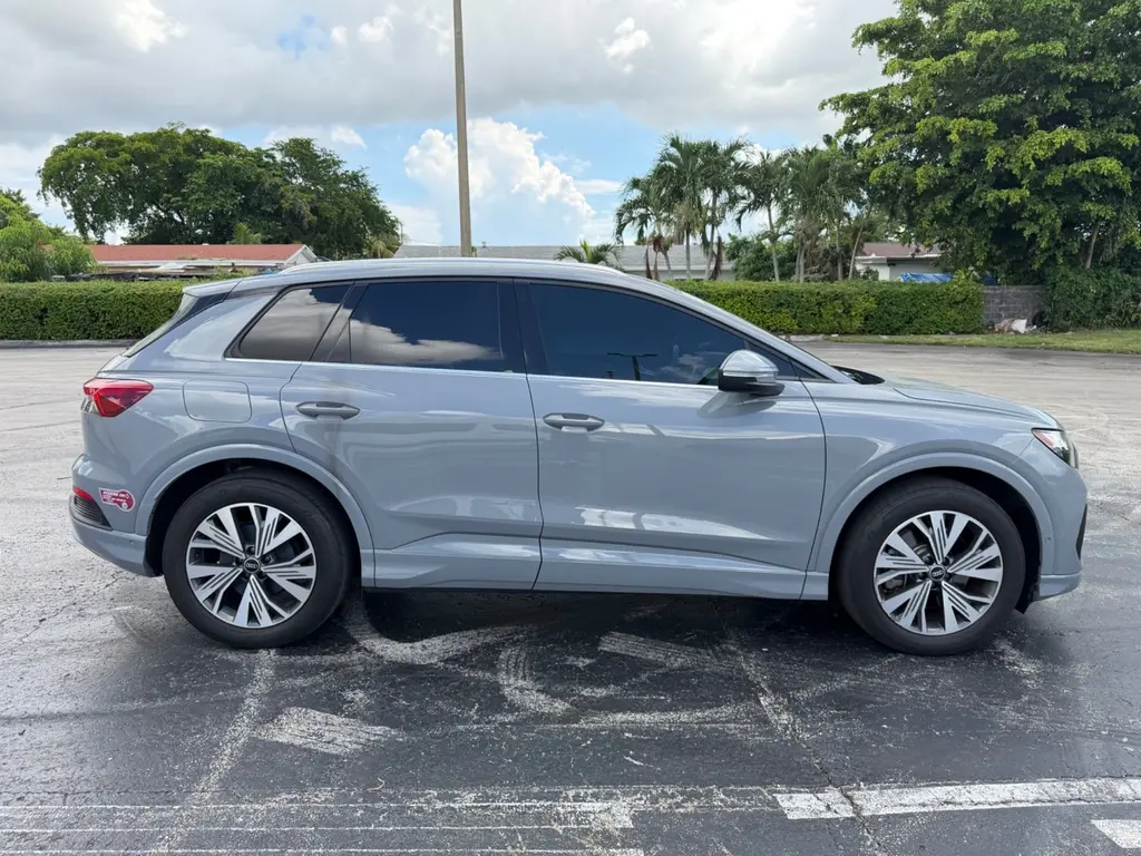 Florida Fine Cars - Used AUDI Q4 E-TRON 2023 MIAMI PREMIUM PLUS