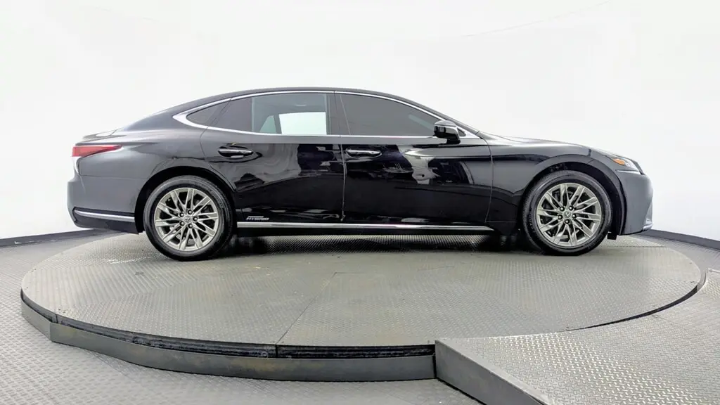 2018 LEXUS LS LS 500H photo 8