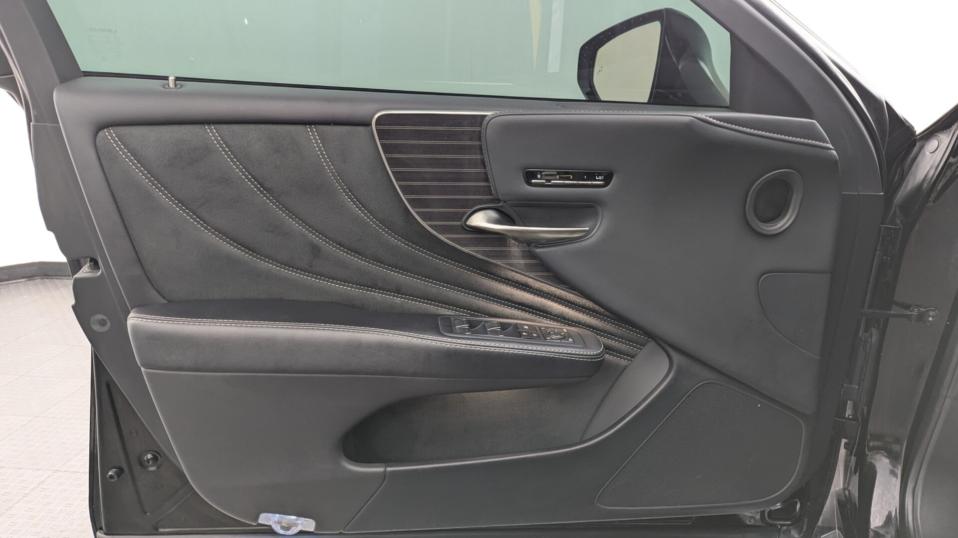 Florida Fine Cars - Used vehicle - SEDAN LEXUS LS 2018