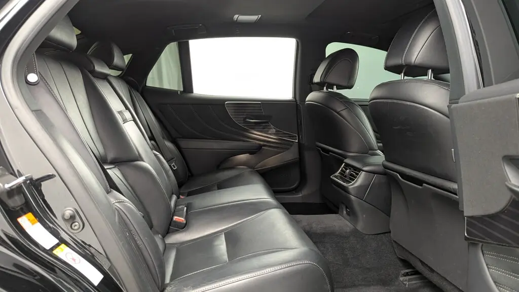 2018 LEXUS LS LS 500H photo 17