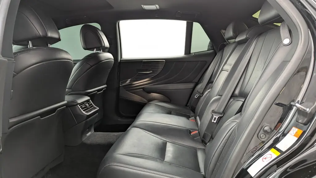 2018 LEXUS LS LS 500H photo 22