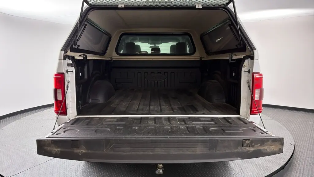 2022 FORD F-150 XL photo 17