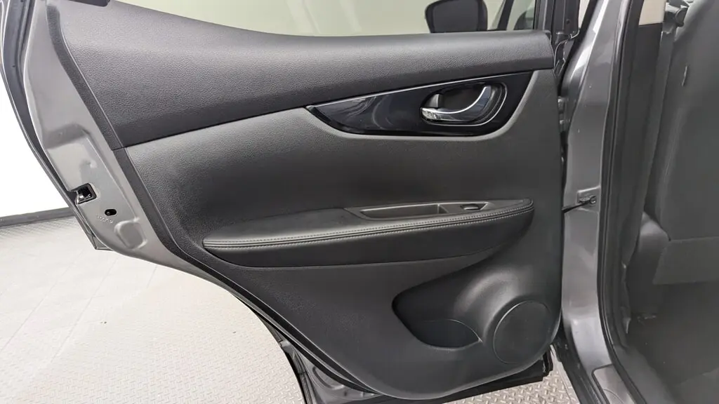 Florida Fine Cars - Used NISSAN ROGUE SPORT 2019 MARGATE SV